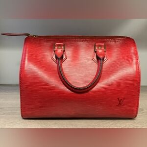 GUC Louis Vuitton red epi Speedy 25